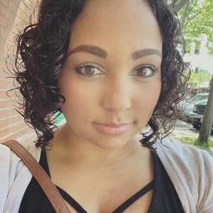 Meet your Posher, Abby